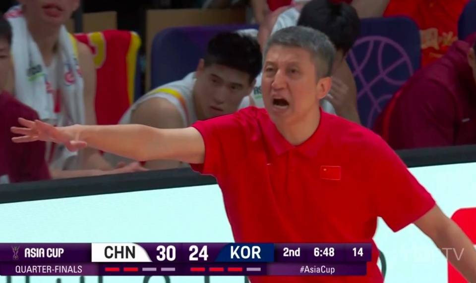 爱游戏网页版入口-激烈对抗，顶尖体育运动员展现高超技艺