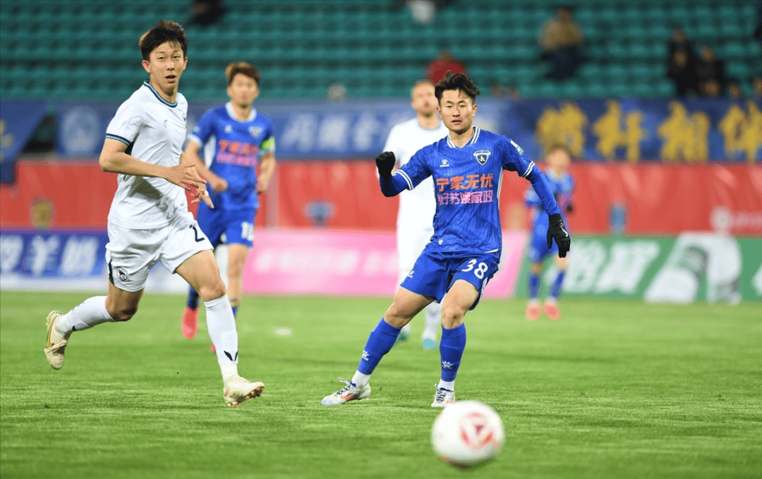 爱游戏在线登录-包含大连一方新援助攻助球队取胜，上演标志性进球的词条