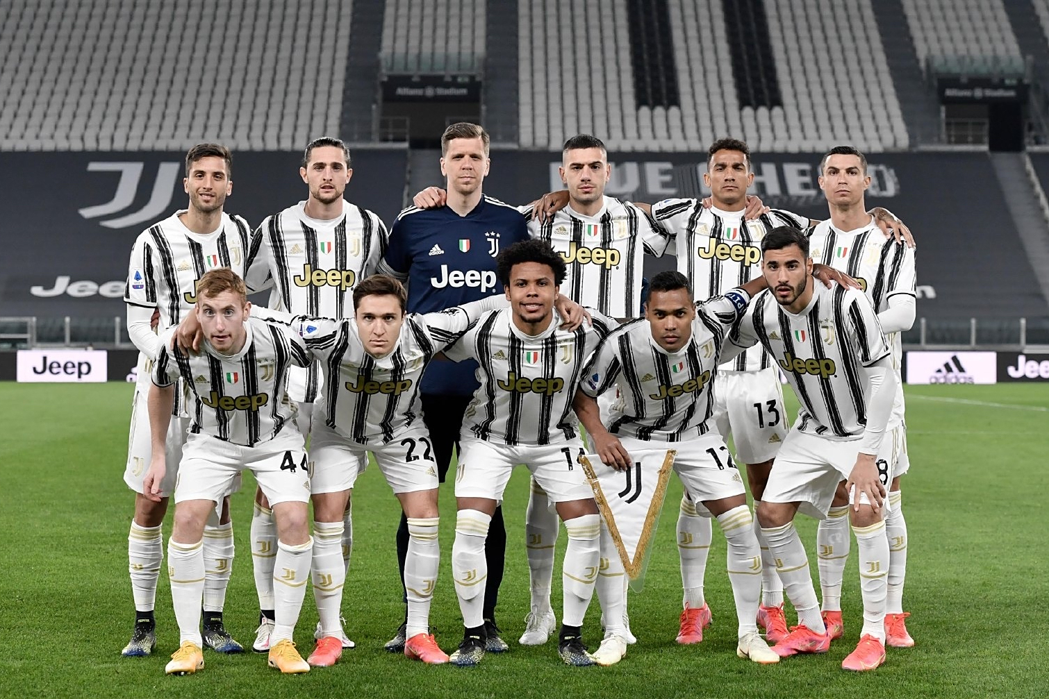 爱游戏在线-尤文图斯宣布新赛季球场升级改建计划，提升观赏体验的简单介绍