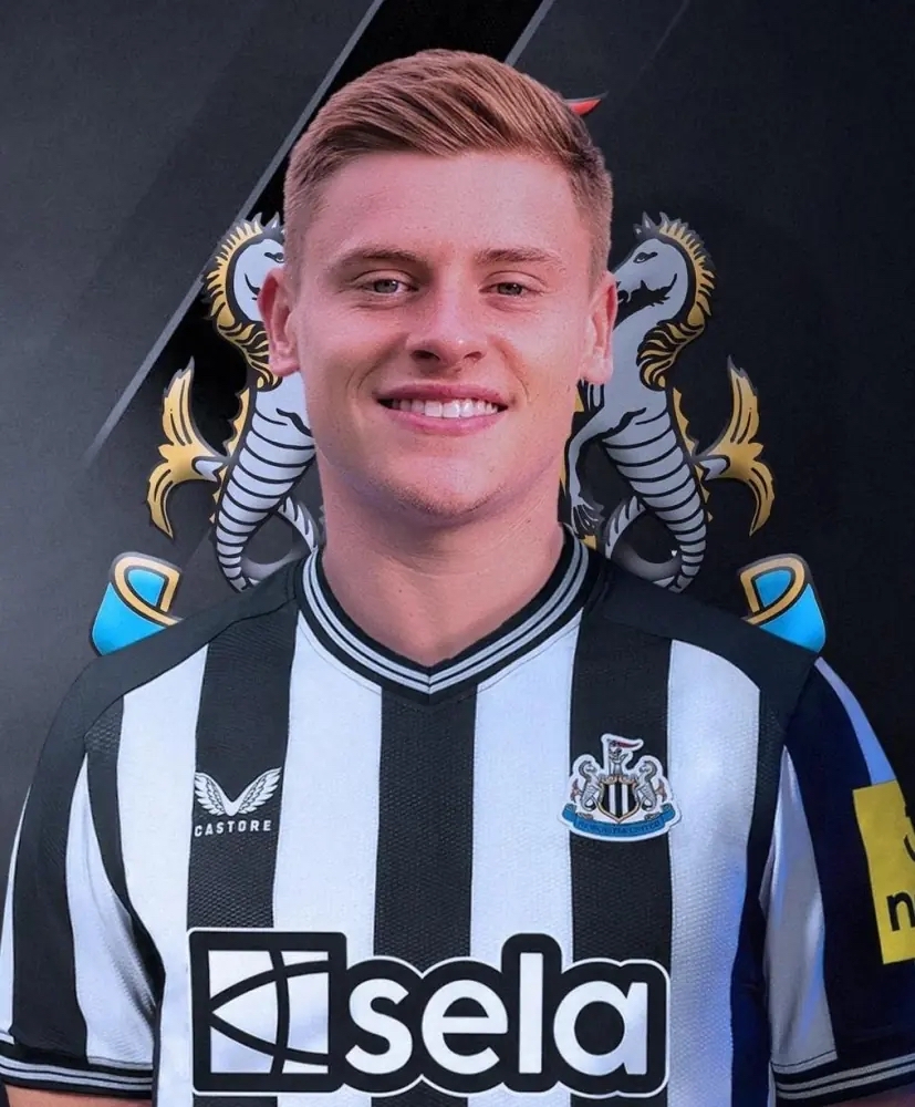 利兹热刺客胜纽卡斯尔，继续保持领先的简单介绍