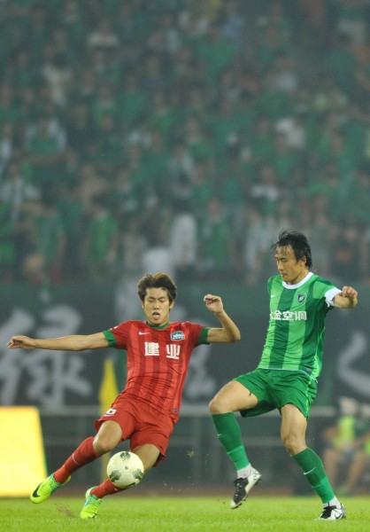 爱游戏官方登录入口-建业主场大胜绿城，反击成功的简单介绍