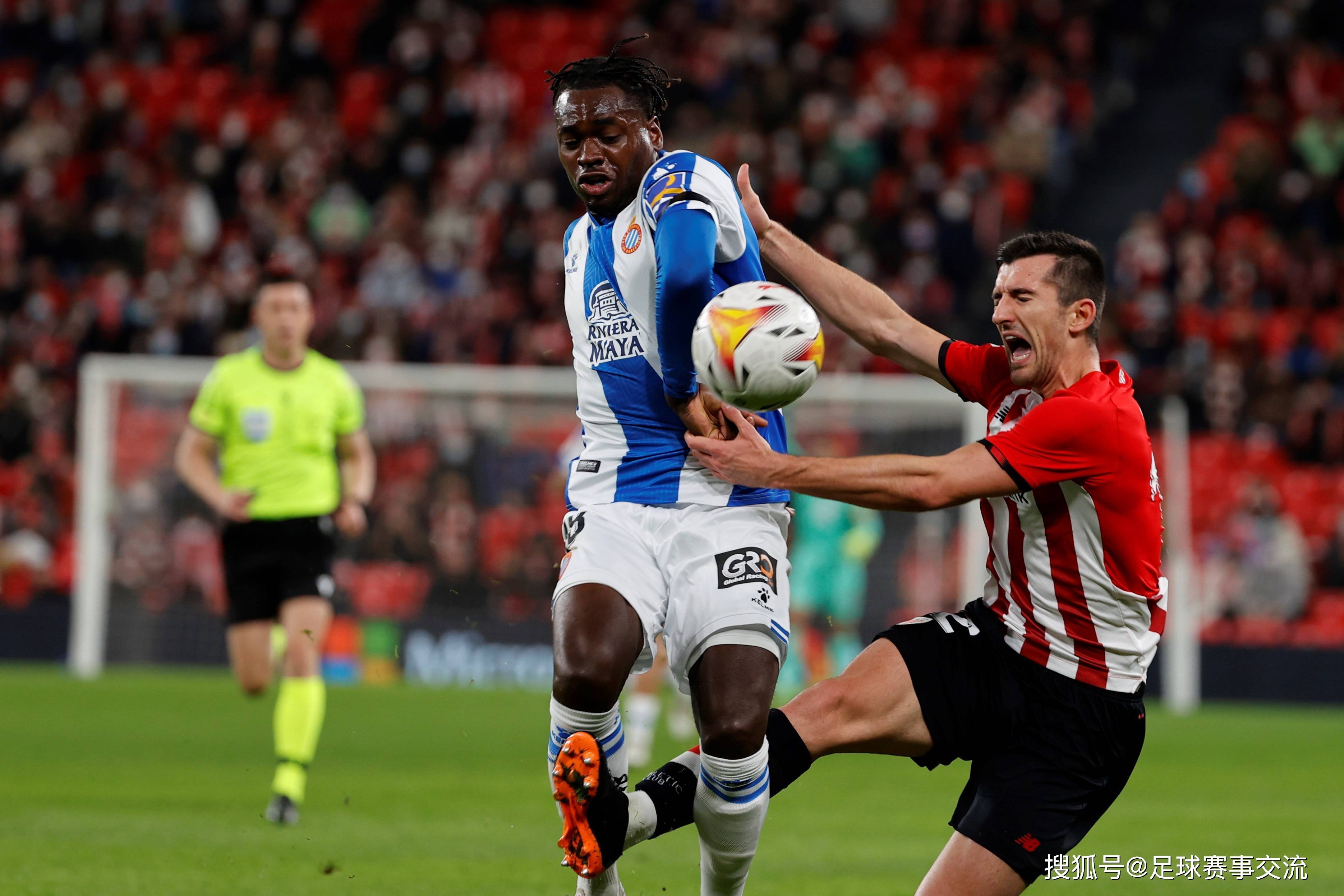 格拉纳达客场大胜,占据优势 格拉纳达客场大胜,占据优势