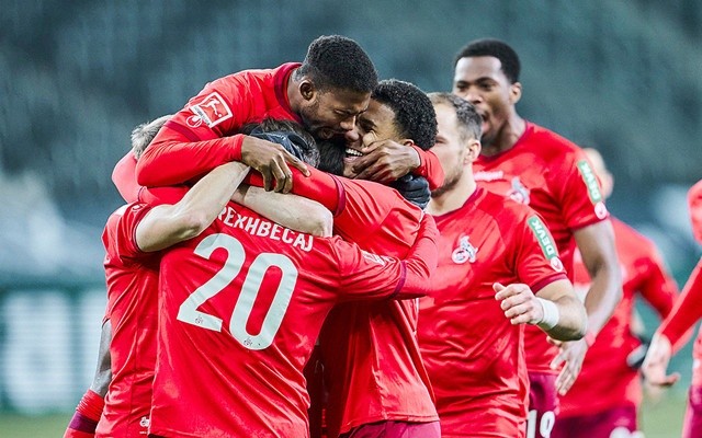 爱游戏app-主场作战球队士气高昂取得胜利