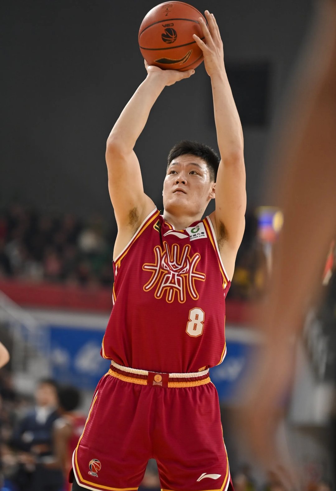 爱游戏在线-广东男篮逆转山西，勇夺胜利