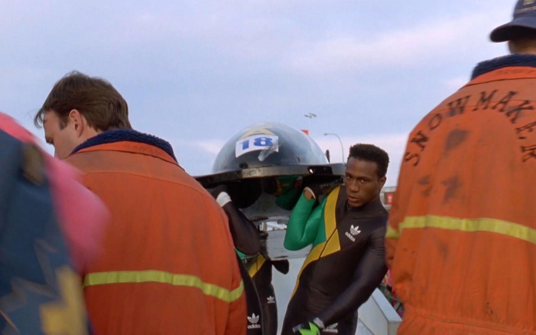 火力全开赢得掌声,破纪录赢得尊敬的简单介绍 火力全开赢得掌声,破纪录赢得尊敬的简单介绍