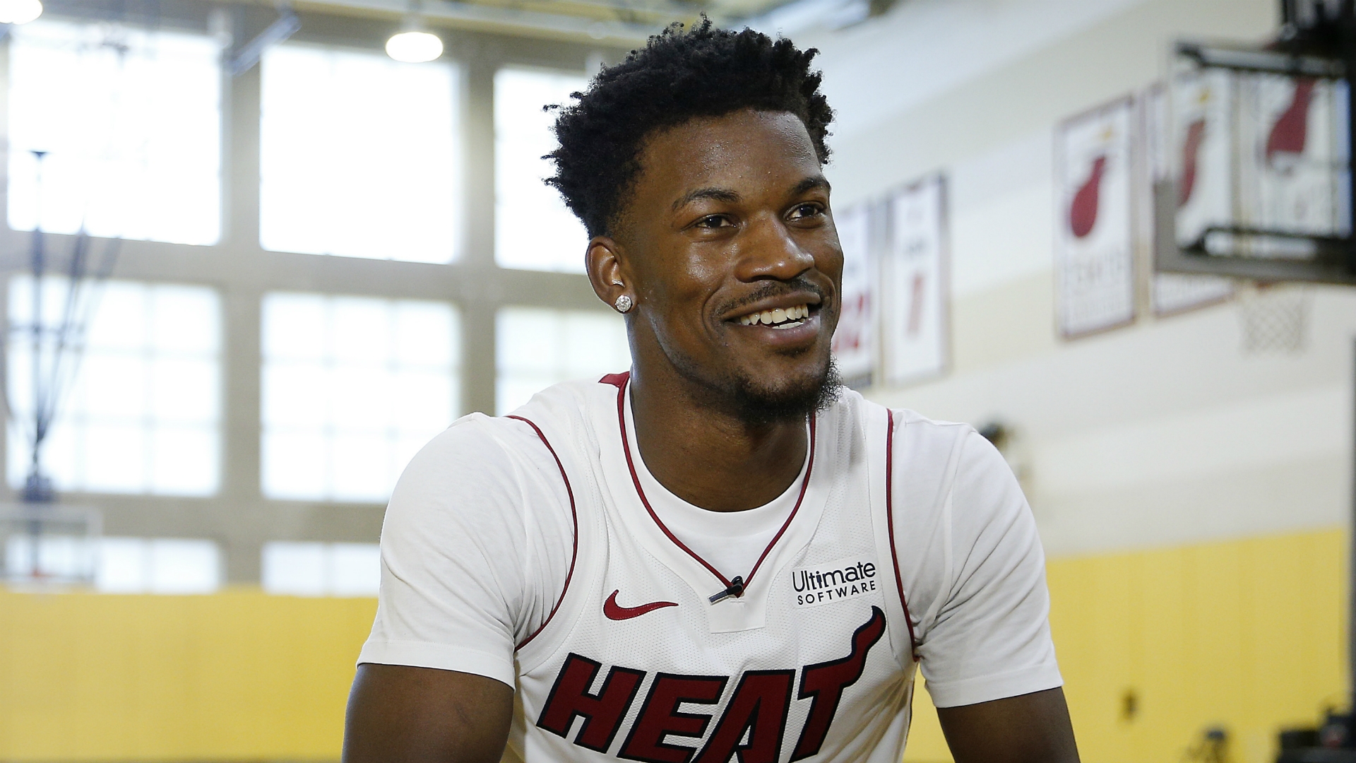 关于佩斯特队争冠战失败,球迷心情低落的信息 关于佩斯特队争冠战失败,球迷心情低落的信息